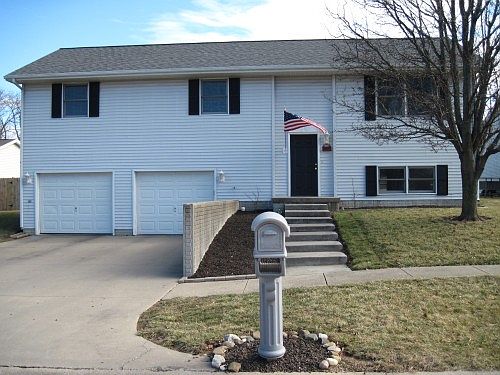 2nd image of 919 Lynwood Dr