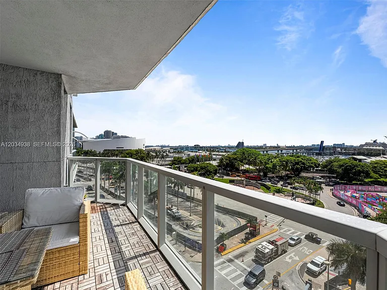 244 Biscayne Blvd #701 — Photo 26