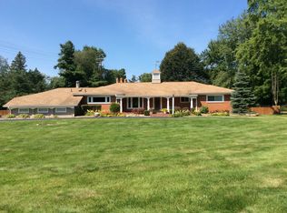 3920 Brookside Dr, Bloomfield Hills, MI 48302
