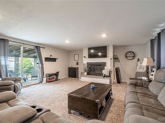 4th image of 63 Melody Ln