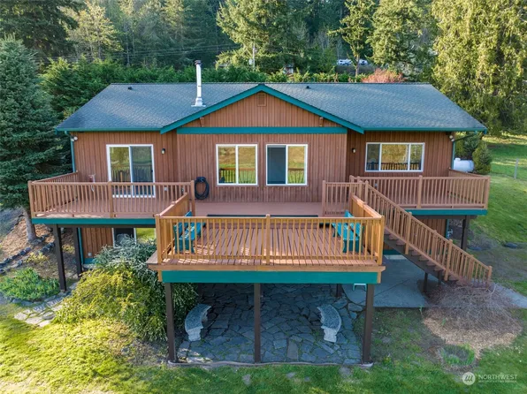 15801 Larson Loss Road E, Buckley, WA 98321