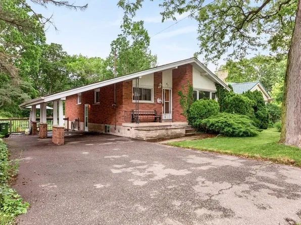 47 Mercer St, Hamilton, ON L9H 2N8