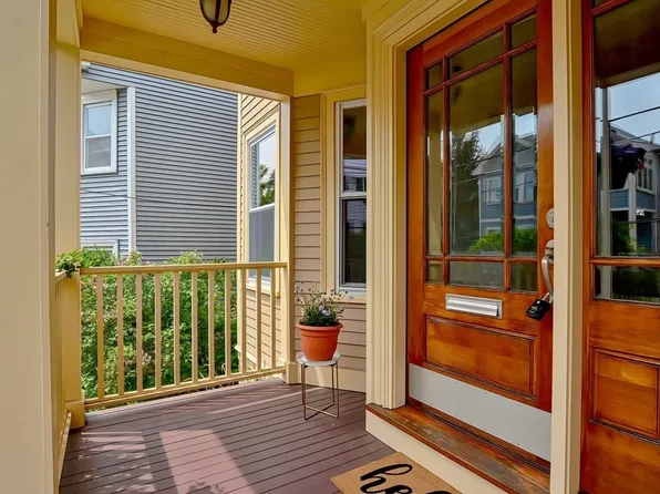 14 Ibbetson St #1, Somerville, MA 02143