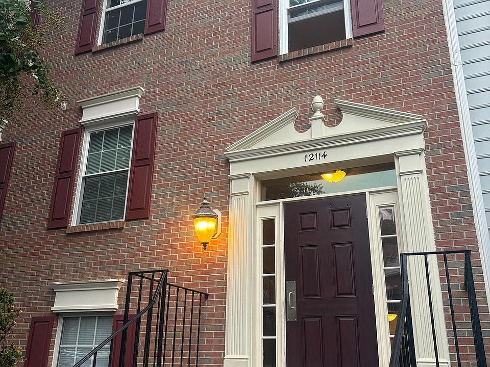 1st image of 12114 Greenway Ct APT 202