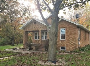 909 W Dakota St, Spring Valley, IL 61362