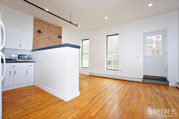 Rented by Spire Group | media 1