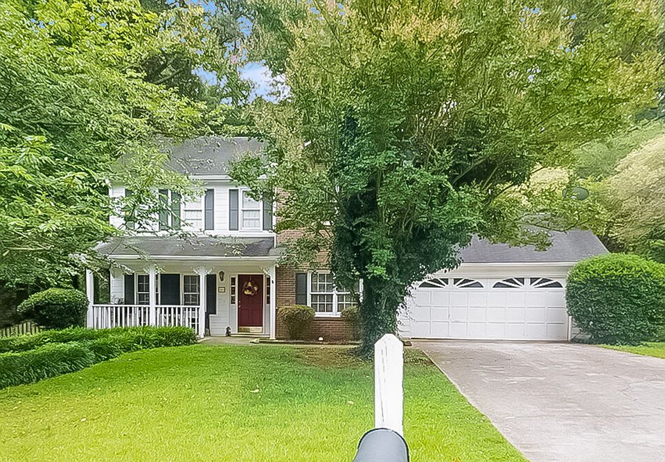 1st image of 2648 Laurel Woods Ln SE