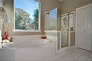 4th image of 718 Wyndsor Creek Dr