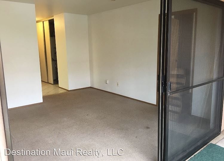 2nd image of 3740 Lower Honoapiilani Rd APT D205