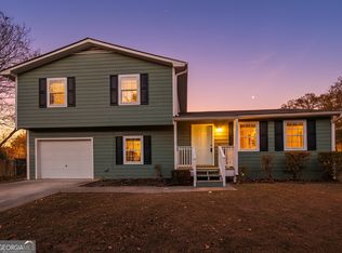 2701 Aruba Dr, Powder Springs, GA 30127