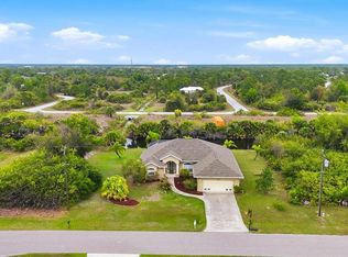 300 Baytree Dr, Rotonda West, FL 33947