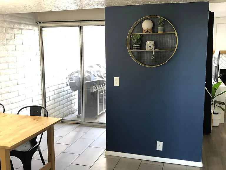 7907 S Harvel Dr — Photo 8