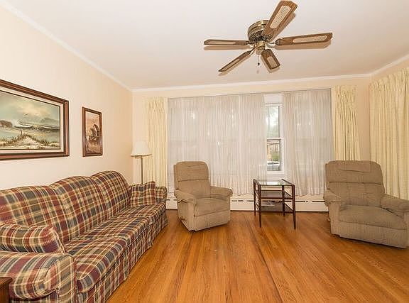 2nd image of 7865 W Sunset Dr