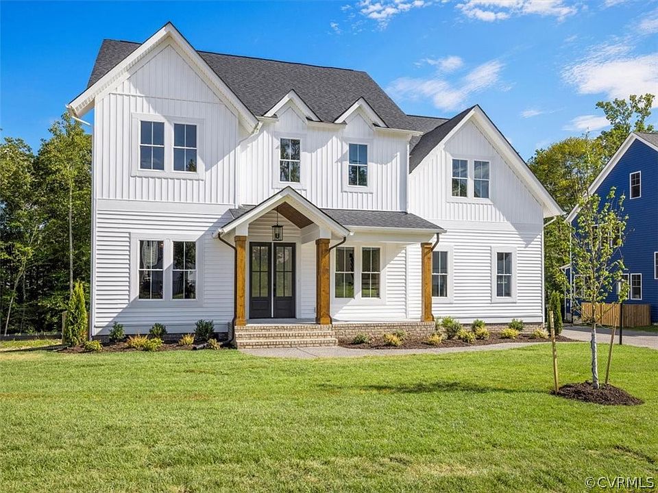 1st image of 10720 River Falls Way