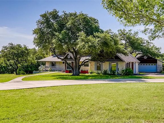 2nd image of 3807 Cattleman Dr
