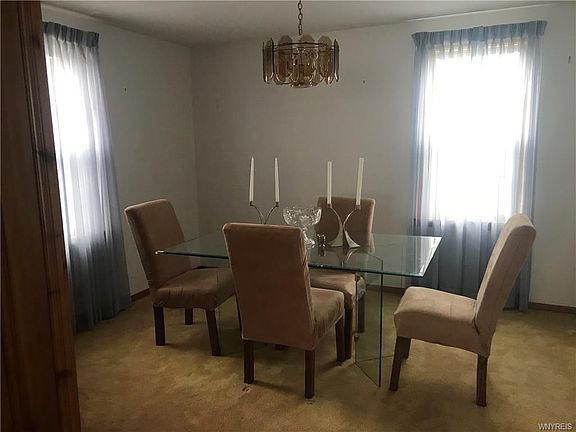 4th image of 7 N Park Ave