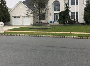 492 Brentwood Ave, Toms River, NJ 08755
