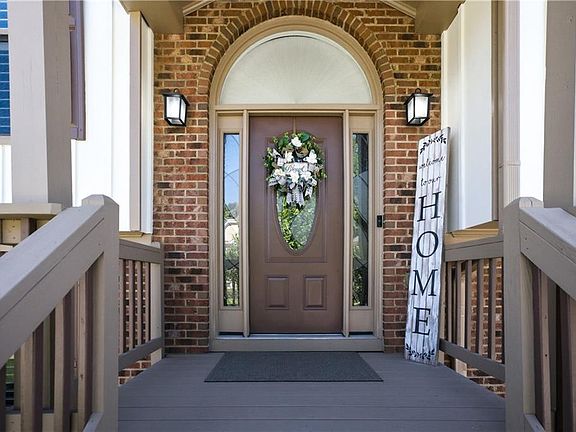 2nd image of 2036 Peach Shoals Cir