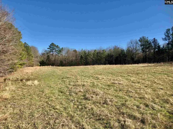 1693 Sumter School Rd #R, Ward, SC 29166