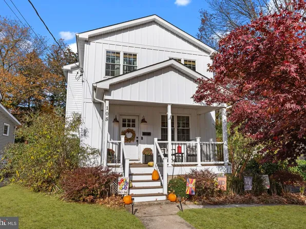 108 W Maple Ave, Morrisville, PA 19067