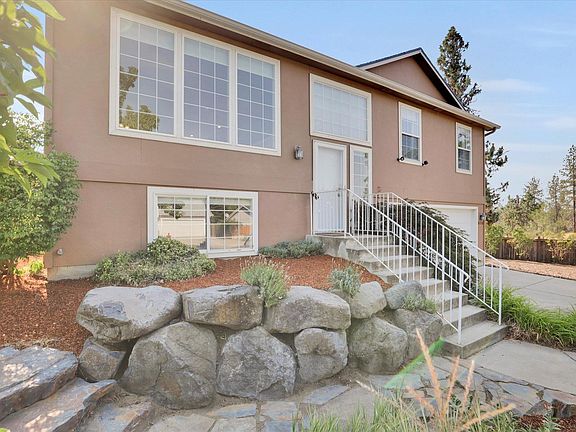 3rd image of 5115 W Pacific Park Dr