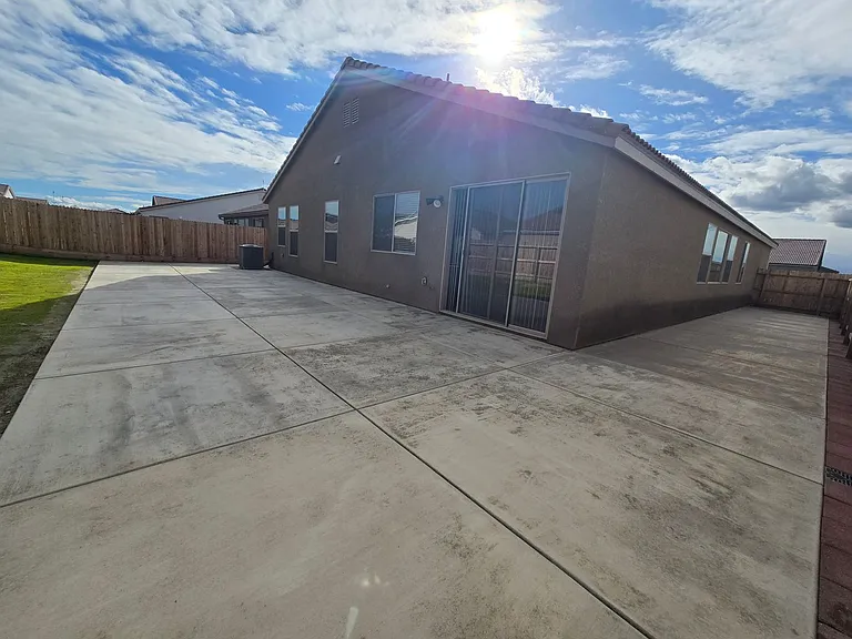 1455 N Frontier St — Photo 23