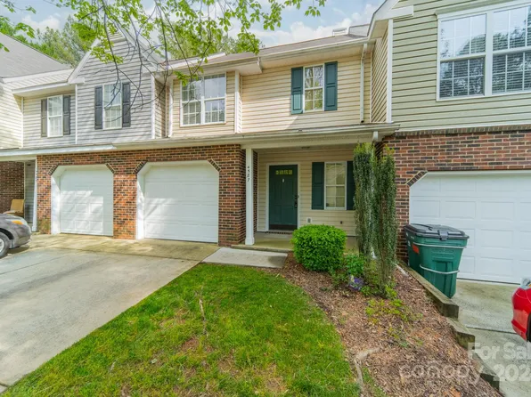 4587 Antelope Ln, Charlotte, NC 28269