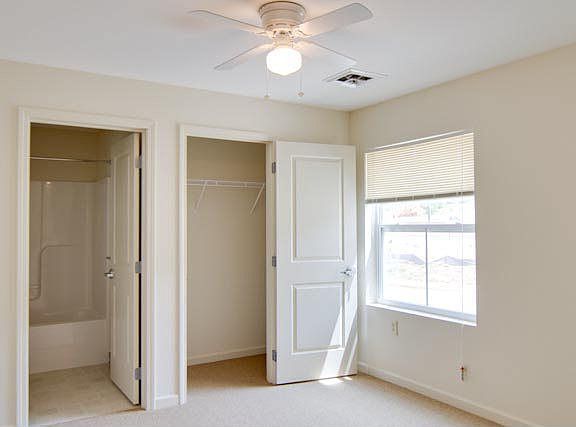 5th image of 515 Davis Mills Dr APT 204