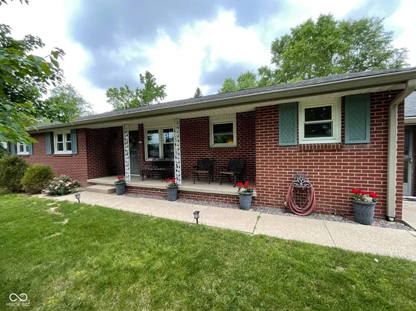 302 W Anderson St, Rockville, IN 47872