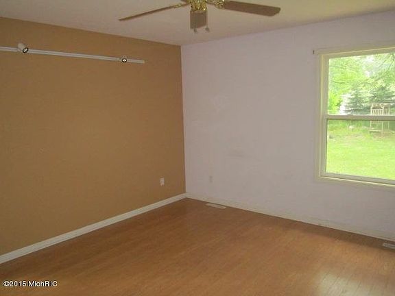 5th image of 1455 Loumilen Dr