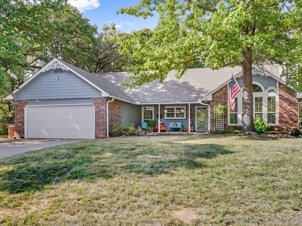 17557 W 1st St S, Sand Springs, OK 74063