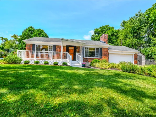 3621 Strathmoor Dr, Kettering, OH 45429
