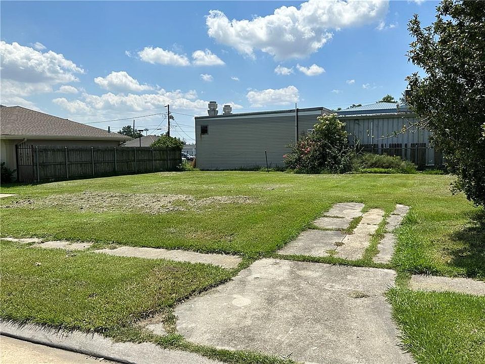 2nd image of 2520 Mumphrey Rd