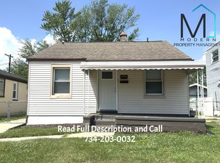 13716 Agnes St, Southgate, MI 48195