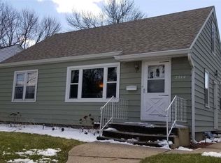 2914 Dodge Ave, Sioux City, IA 51106