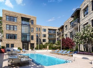 31 Laurens St #1302, Charleston, SC 29401