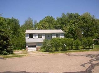 650 Apollo Dr, Freedom, PA 15042