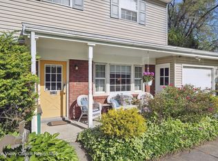 4 Jeffrey Ct, Saugerties, NY 12477