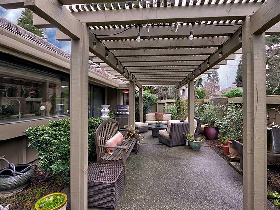 4th image of 11430 Coloma Rd