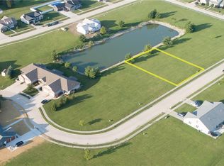 713 Prairie Meadow Dr, Arcola, IL 61910