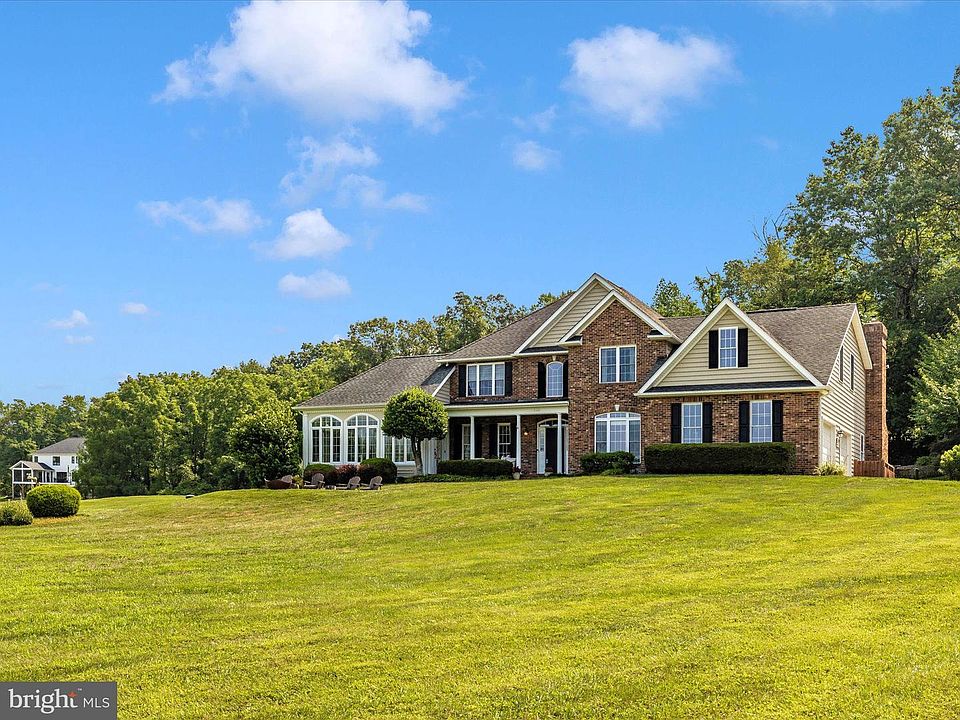 1st image of 3300 Dornoch Dr