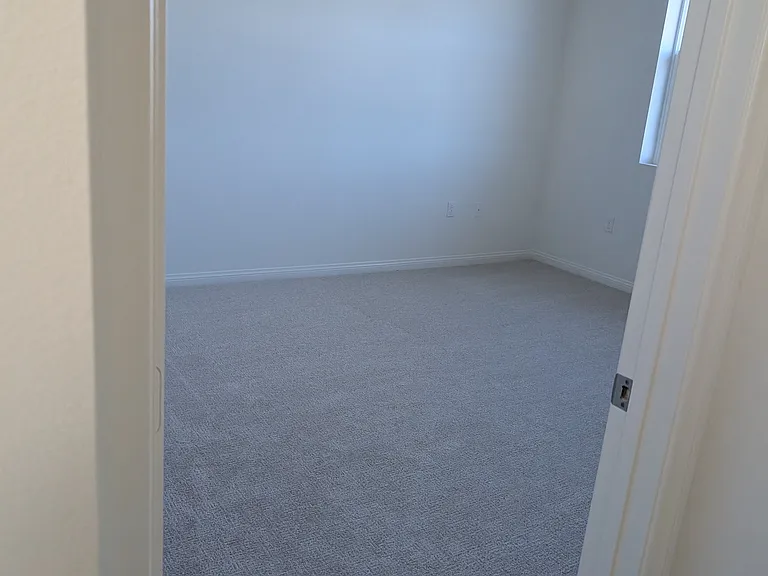 2430 E Lincoln Ave #6 — Photo 21