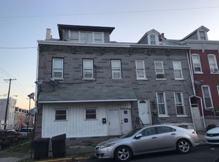 927 Greenwich St, Reading, PA 19604