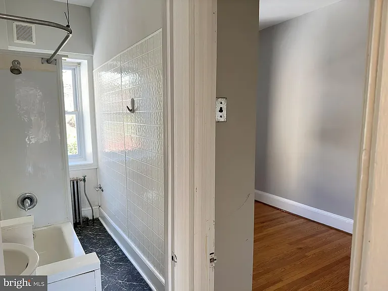 4139 Terrace St — Photo 13
