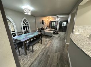 827 SW 56th Ter, Gainesville, FL 32607