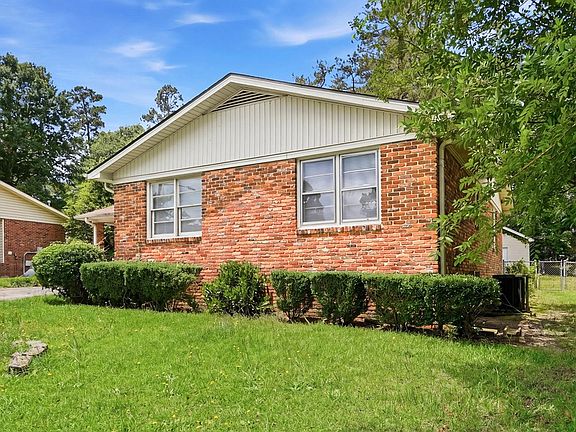 3rd image of 3541 Westhaven Dr