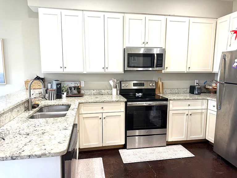 1315 Ashleys Dr #1315 — Photo 10