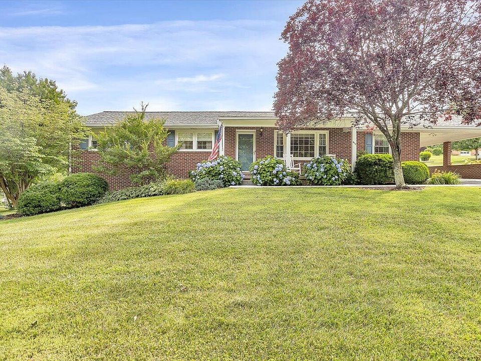 1st image of 8114 Deer Branch Dr