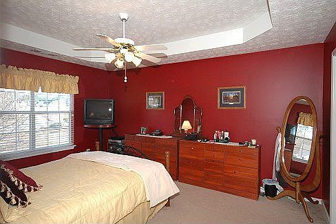 5th image of 612 Magnolia Dr