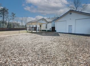 960 McEntyre Loop SE, Calhoun, GA 30701